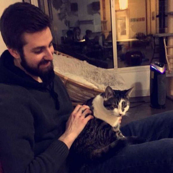 Meet your Posher, Andrew - Picture 1 of 1